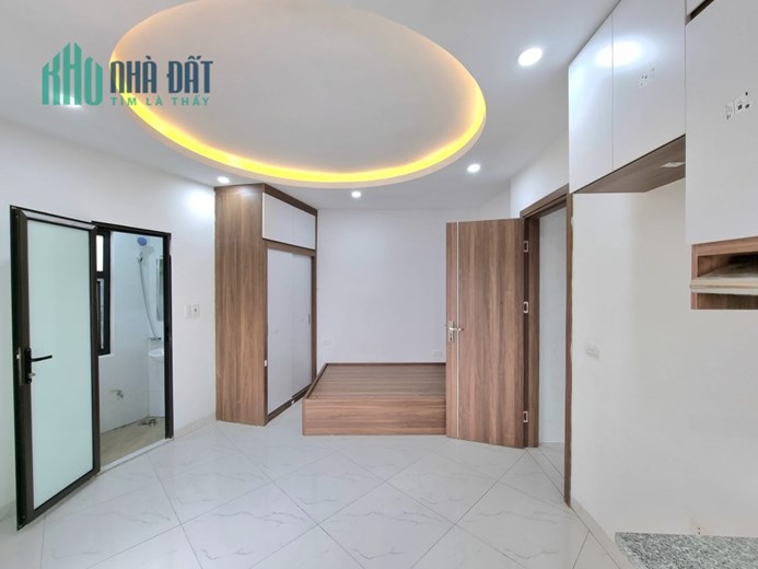 💥 Bán Tòa CCMN Lê Duẩn, Đống Đa 46m2 6T thang máy, MT 8m, 9 Phòng KK, Chỉ 7.3 Tỷ 💥
