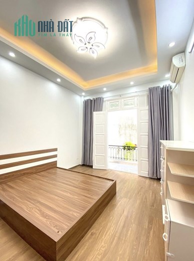 NHÀ ĐẸP PHÂN LÔ PHỐ TRUNG KÍNH – DÂN TRÍ CAO, AN NINH TỐT - 4T X 55M2, 6.68 TỶ