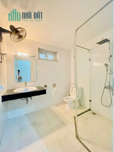 Bán nhà phố NHÂN HÒA, 6 tầng THANG MÁY,sát ÔTÔ,38m2 giá 5 tỷ8