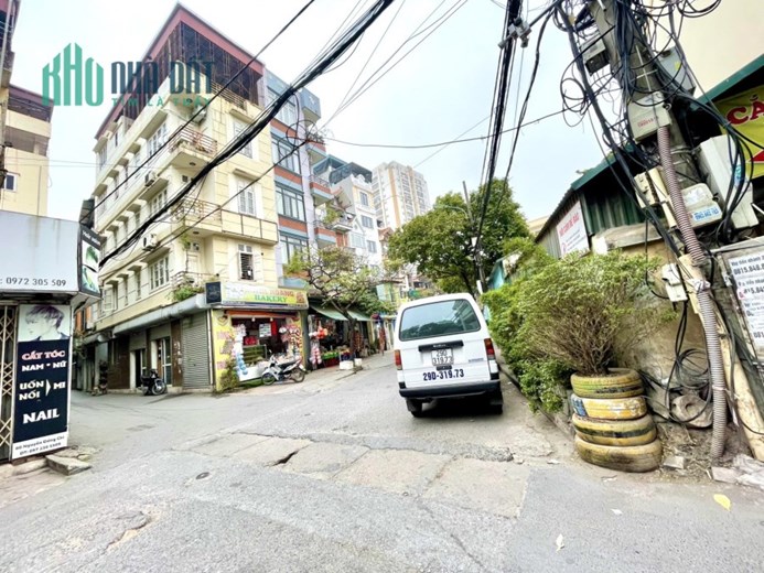 Siêu Phẩm Nguyễn Đổng Chi Mặt Phố Lô góc vỉa hè kinh doanh DT 72m 5 Tầng giá 16 tỷ