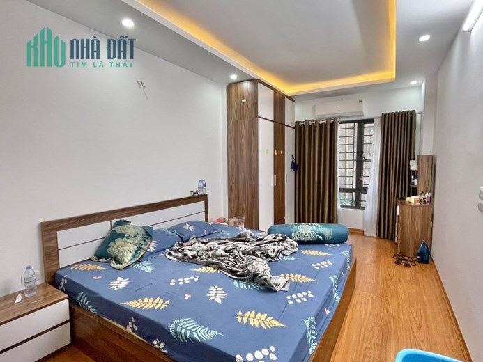 Sót 1 căn! Lô góc Yên Hòa, 50m ra phố, ngõ thông, ba gác tránh, ở luôn, 34m, 5T, chỉ 3.75 tỷ