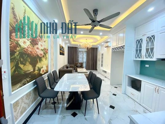 Bán  nhà Mỗ Lao quận Hà Đông. Đẹp lung linh. Vừa ở vừa kinh doanh đỉnh. 
giá rẻ