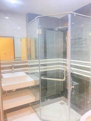 Bán  nhà Mỗ Lao quận Hà Đông. Đẹp lung linh. Vừa ở vừa kinh doanh đỉnh. 
giá rẻ
