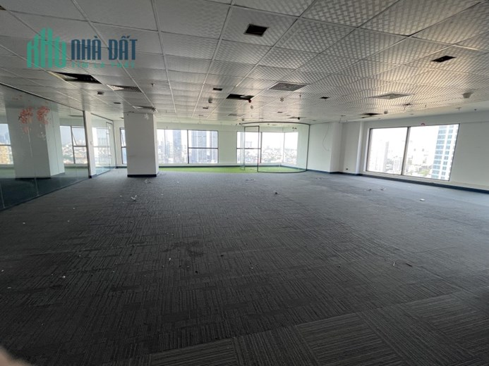 Cho thuê văn phòng logistic, du lịch, 250m2, 500m2 tòa Ngọc Khánh Plaza, quận Ba Đình