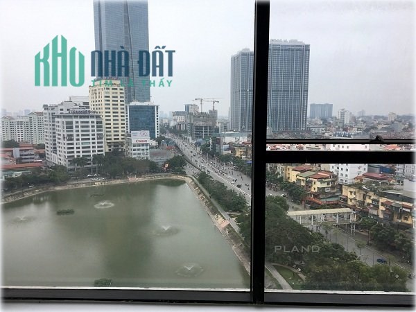 Cho thuê văn phòng logistic, du lịch, 250m2, 500m2 tòa Ngọc Khánh Plaza, quận Ba Đình