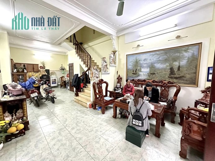 BÁN NHÀ PHỐ VỌNG, HAI BÀ TRƯNG, 30M MẶT PHỐ, DÂN XÂY, SỔ ĐỎ NỞ HẬU, 65M2*4 TẦNG, HƠN 5 TỶ.