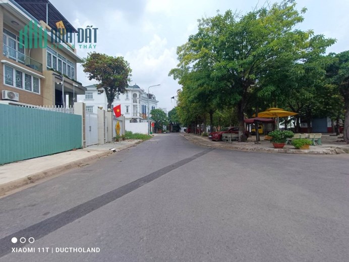 Bán gấp 645m2 đất mặt tiền đường 10m, Lê Thị Riêng, Quận 12, chỉ hơn 8 tỷ