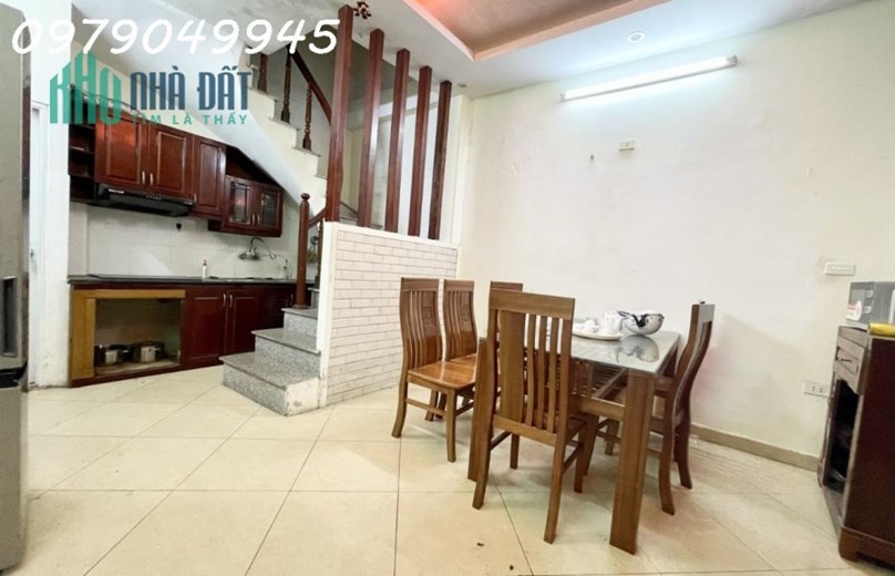 BÁN NHÀ HỒ TÙNG MẬU, 30M2X5T, MẶT TIỀN 5M, 30M RA MẶT PHỐ, GIÁ 3 TỶ HƠN