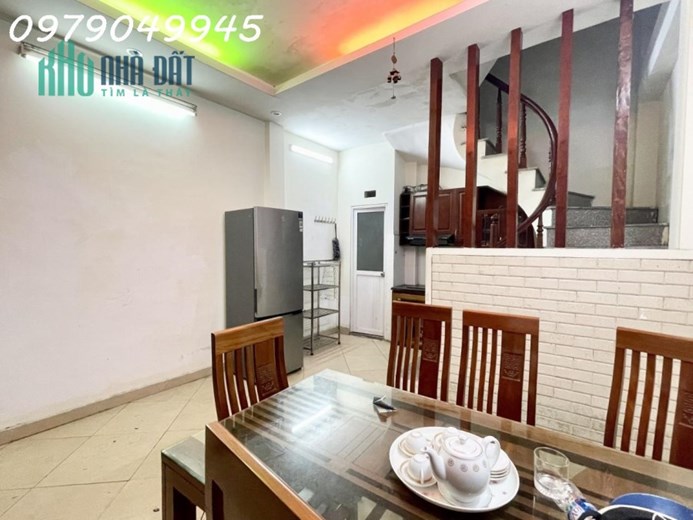 BÁN NHÀ HỒ TÙNG MẬU, 30M2X5T, MẶT TIỀN 5M, 30M RA MẶT PHỐ, GIÁ 3 TỶ HƠN