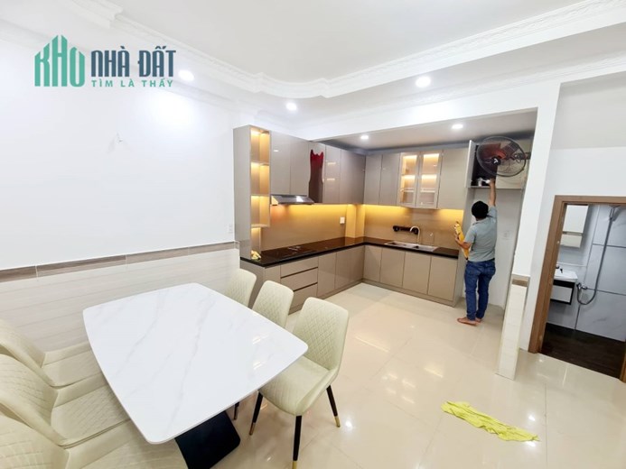 Thạch
Thạch Nguyễn
Bán Nhà Đường 48-DT43mz, 2 tầng, 3.7m mở hậu 5.6mx 9m,giá 5.05 tỷ Hiệp Bình