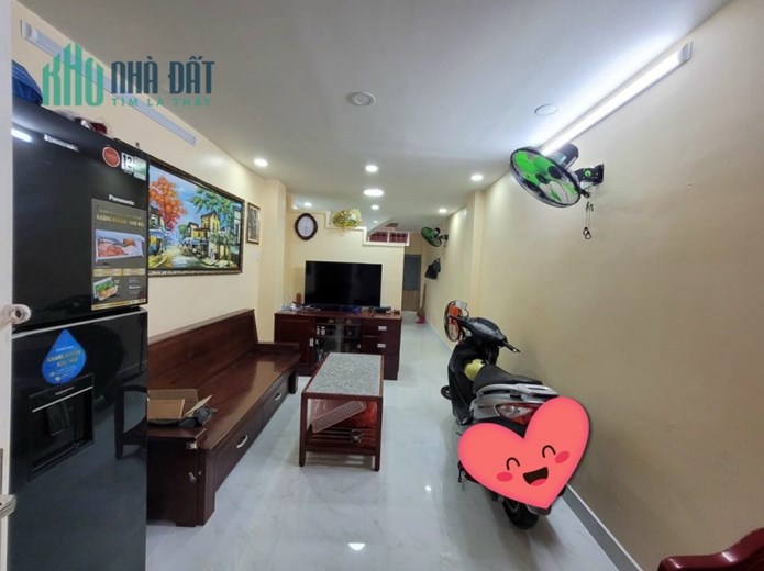 Đất Vàng Khu Vip Q10- HXH Quay Đầu-3 Căn ra Mặt Tiền, 38M2-Sổ A4-Không Quy Hoạch, Không Lộ Giới .