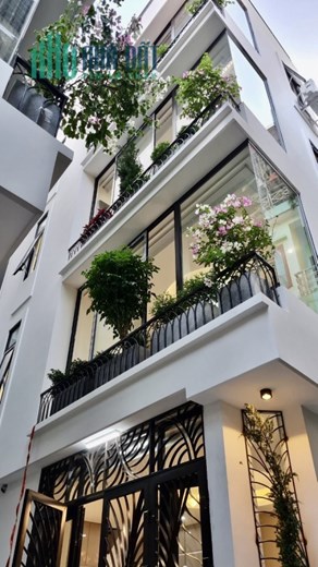 BÁN NHÀ NGÔ GIA TỰ, LONG BIÊN. 36Mx5T, 3TỶ NHỈNH. NGÕ RỘNG, GẦN Ô TÔ TRÁNH