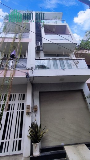 Bán Nhà HXH Cao Thắng, Quận 10, Ngay Hà Đô Centrosa, 4 Tầng, 5PN + Sân thượng