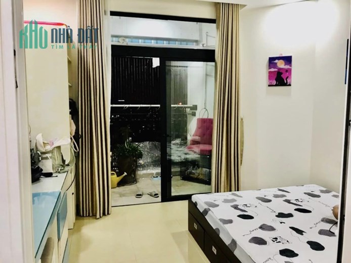 Căn hộ 3 phòng ngủ R4 Royal City 94m2 chỉ 5.2 tỷ