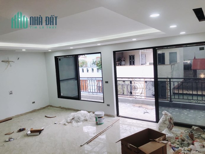 MẶT PHỐ - LÔ GÓC - MẶT TIỀN RỘNG - KINH DOANH ĐỈNH - 6 TẦNG THANG MÁY MỚI CỨNG ĐANG HOÀN THIỆN.