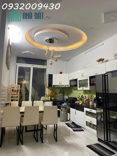 Mặt tiền đường nhựa 10m - nhà 4 tầng mới , ngay Siêu Thị  Lotte Mart - Lâm Văn Bền - Quận 7 .8ty8