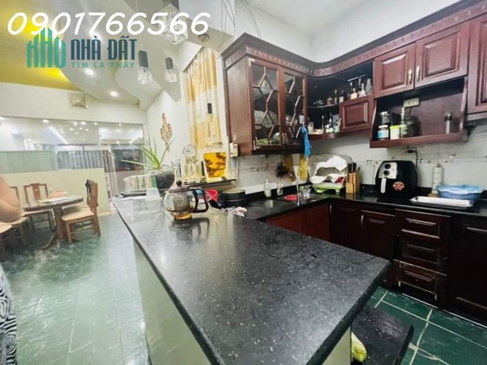 Bán nhà Mặt Phố Khương Trung, Trung Tâm Quận Thanh Xuân, 105m x 5T, Giá 25 tỷ.