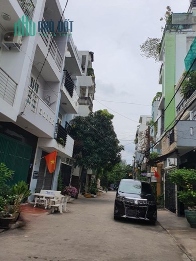 Nhà HXH Đường Số 10, Tân Quy, Quận 7, 6.x tỷ, RẺ nhất khu vực, 7 chỗ đỗ cửa