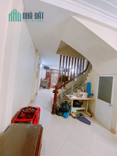 BÁN NHÀ HÀO NAM, ĐỐNG ĐA 42M2 X 4 TẦNG, LÔ GÓC, Ô TÔ TRÁNH, 2 THOÁNG, CHỈ 4,7 TỶ, LH 096 6037496