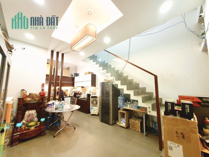 Bán nhà đẹp 4 tầng Hẻm 8m Tăng Nhơn Phú B quận 9. Giá  chỉ 4.85 tỷ