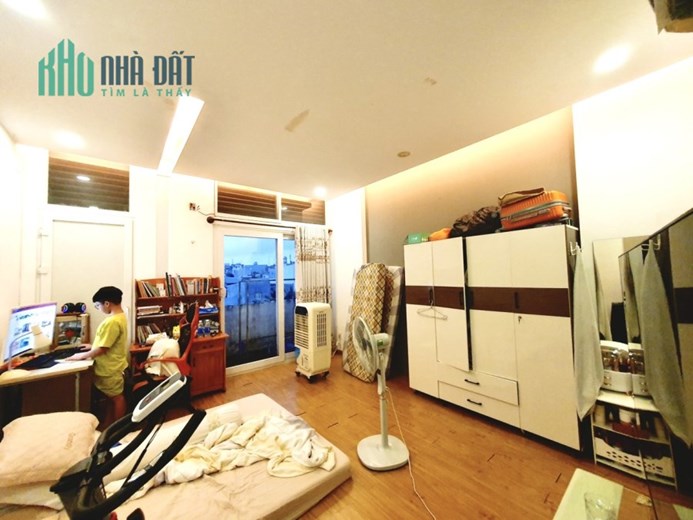 Bán nhà đẹp 4 tầng Hẻm 8m Tăng Nhơn Phú B quận 9. Giá  chỉ 4.85 tỷ