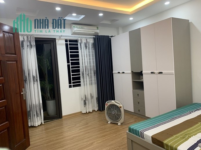 Chính chủ bán nhà 5 tầng 1 tum ngõ 41- Phố Thái Hà