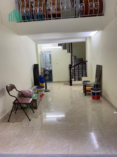 Bán liền tay nhà 5,5 tỷ Ô tô tránh nhau Mặt Ngõ Đường Láng DT 30m2x6T, Sđcc