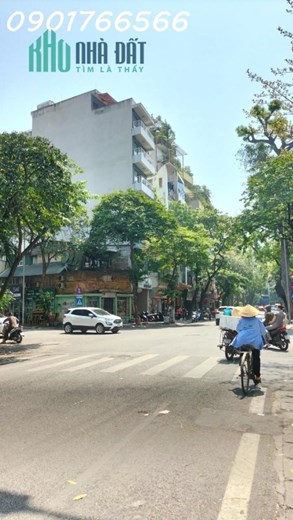 Bán Đất Tặng Nhà, Mặt Phố Thái Thịnh, Quận Đống Đa, 83m x 3T, Mt 8.5m, Giá 41 Tỷ.