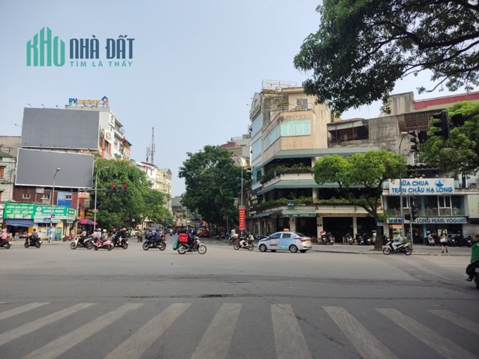 Nhà Trần Đại Nghĩa đi bộ ra Kinh Tế, khu vực tuyệt vời, Dt44m2, giá 3.7 tỷ.