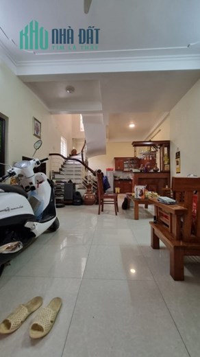 Nhà Trần Đại Nghĩa đi bộ ra Kinh Tế, khu vực tuyệt vời, Dt44m2, giá 3.7 tỷ.