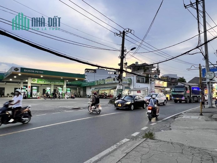 Nhà MT kinh doanh sát đường Tô Ngọc Vân, P. Tam Bình, dt 121m2 giá 9 Tỷ