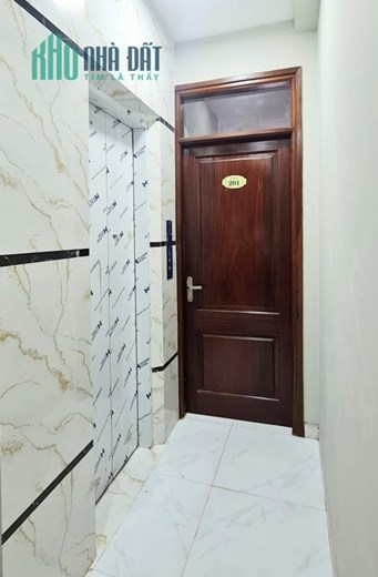 Bán tòa CCMN Trương Định Hoàng Mai. vị trí tuyệt vời, ngõ nông vài bước ra phố. DÒNG TIỀN 55tr/th.