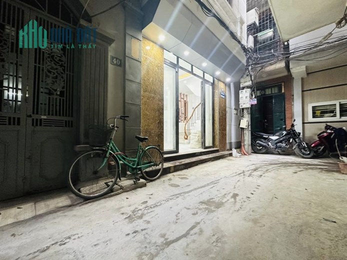 Bán Gấp nhà Tôn Đức Thắng - Hàng Bột, Dt 40m x 5t, Mt: 6m, Giá 5 tỷ 4.