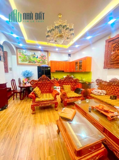 CHỈ 5 TỶ - NHÀ ĐẸP 45M2 X 4 TẦNG - MẶT NGÕ PHỐ NHÂN HÒA - THANH XUÂN - NỘI THẤT TIỀN TỶ -