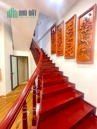 CHỈ 5 TỶ - NHÀ ĐẸP 45M2 X 4 TẦNG - MẶT NGÕ PHỐ NHÂN HÒA - THANH XUÂN - NỘI THẤT TIỀN TỶ -