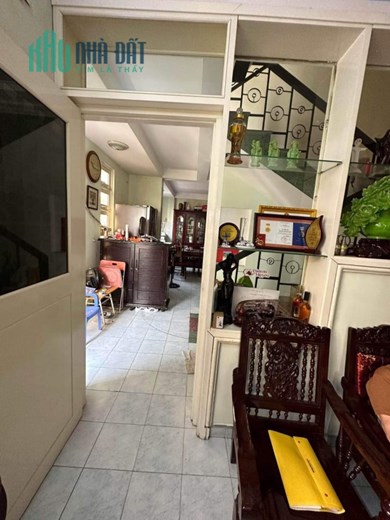 GẤP BÁN GIẢM 3 TỶ MT KINH DOANH 5 TẦNG LÝ THƯỜNG KIỆT GIÁP QUẬN 10 - QUẬN 11.