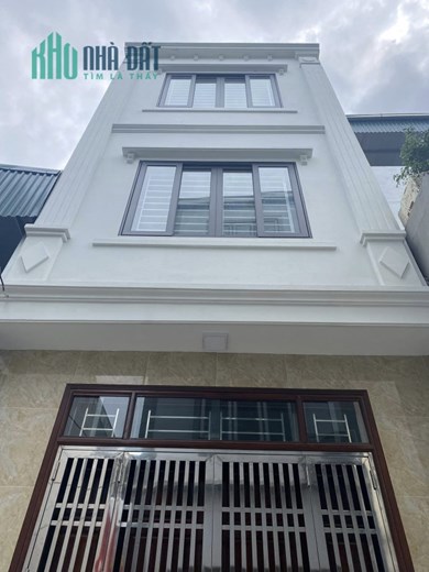 Nhà xây mới, diện tích 44m2, Vĩnh Quỳnh - Thanh Trì, 3 tầng, giá nhỉnh 2.5 tỷ.
