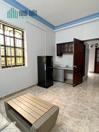 Cho thuê phòng mới 40m2 full nội thất mặt tiền Võ Liêm Sơn P4Q8
