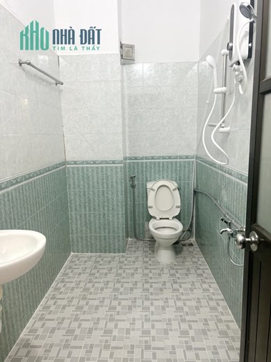Cho thuê phòng mới 40m2 full nội thất mặt tiền Võ Liêm Sơn P4Q8