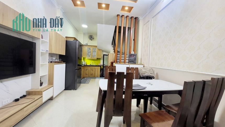 Nhà Mới Ở Ngay Dương Quảng Hàm - Nguyễn Văn Huyên Ngõ Nông Cực Gần Phố
