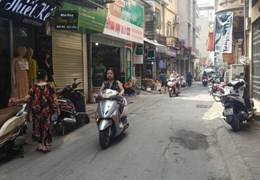 Bán nhà mặt phố Yên Hòa, 38m2 x 7 tầng ở và kinh doanh. LH: Địa Thủy Sư Trần Thọ 0906299843