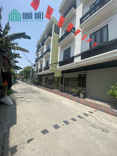 Bán Căn nhà 4 Tầng Ngô Gia Tự 50M ngõ rộng oto tận nhà Giá 4ty750