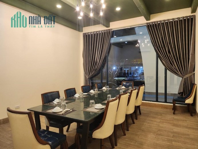 Cần SANG NHƯỢNG NHÀ HÀNG vừa mới xây dựng xong 2 tháng
