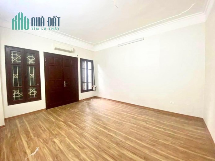 BÁN NHÀ NGUYỄN VĂN CỪ, GIA THỤY, 73M X 4, MT RỘNG, NGÕ Ô TÔ TRÁNH, 6 TỶ HƠN