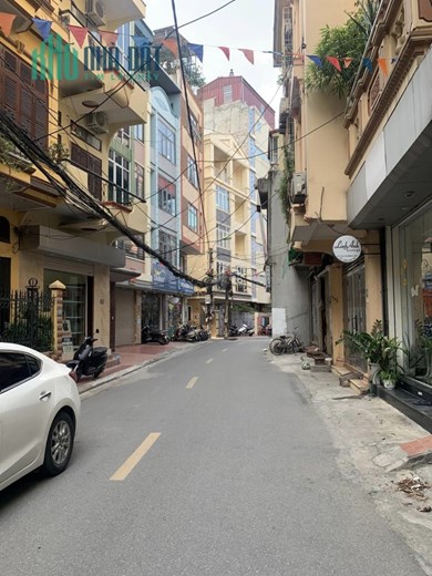Bán nhà mặt phố Cù Chính Lan,DT 34m,Xây 4 tầng,mặt phố kinh doanh