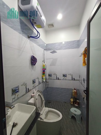 Bán nhà xây độc lập ngõ 263 Lạch Tray, diện tích 45m 3.5 tầng đẹp GIÁ 2.8 tỉ