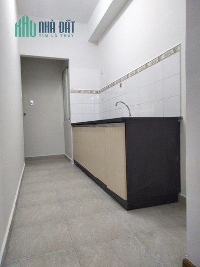 Bán ehome3 64m2, 2PN,2WC 1 ty750 đã có sổ hồng, giá siêu rẻ, có ban con, LH 0778885368