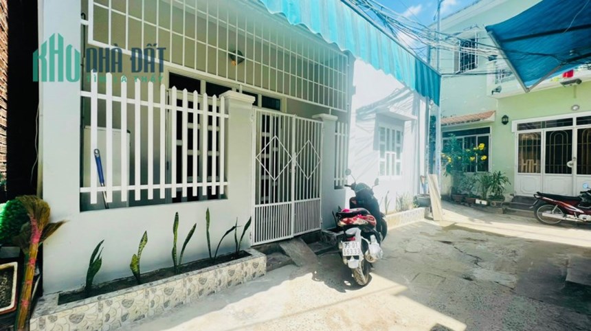 BÁN HOẶC CHO THUÊ NHÀ GẦN TDC NGỌC HIỆP TP NHA TRANG. chỉ 5 triệu