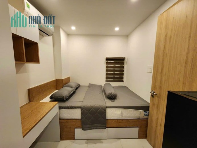 Giảm sâu từ 23 tỷ xuống 16 tỷ, căn hộ dịch cụ Trần Văn Đang, Q3, diện tích 330m2 gồm 14 phòng đang