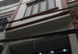 Bán nhà mặt ngõ thông Văn Cao, 41m 4 tầng, ô.tô đỗ cửa GIÁ 4 tỉ